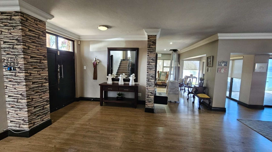 4 Bedroom Property for Sale in Birdwood Estate North West